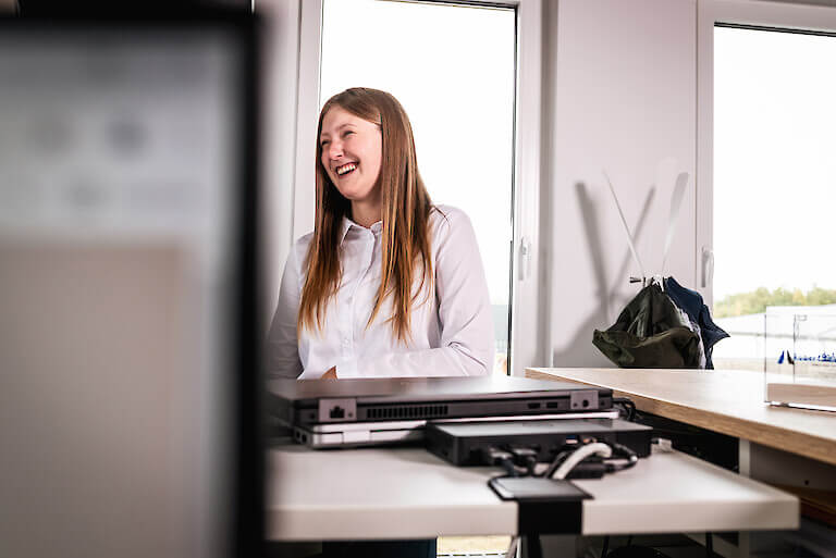 Ausbildung als Kaufmann für Groß- und Außenhandel, Auszubildende im Büro